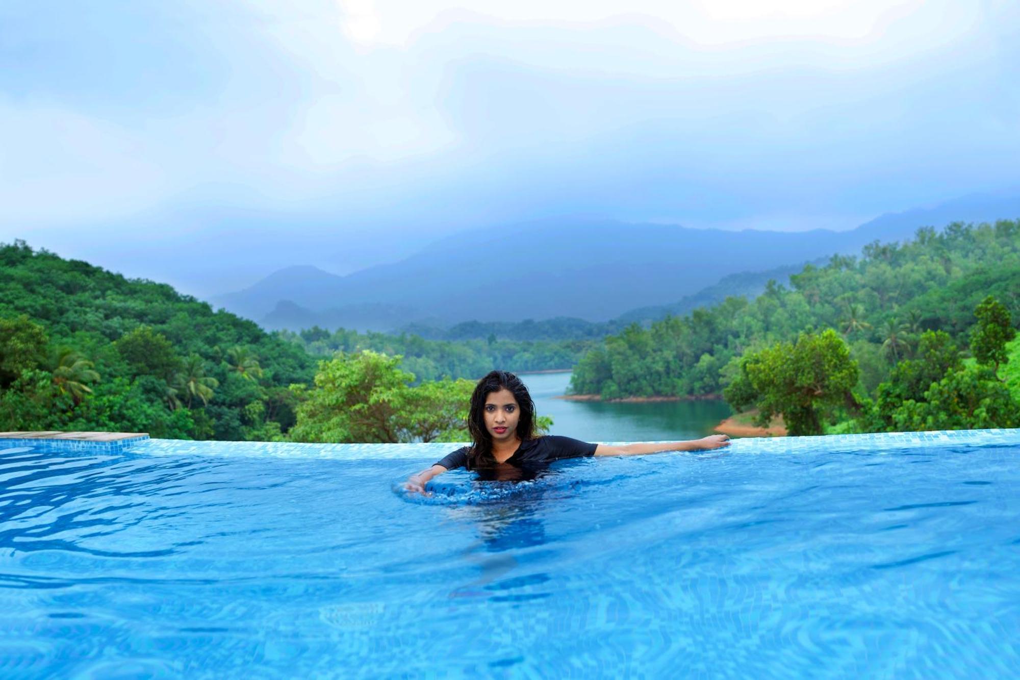 Hotel Serene Aqua Hills Kozhikode Mennanyam Esterno foto